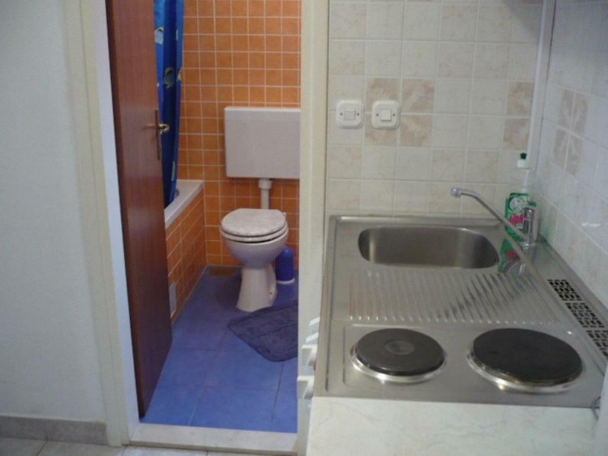 Apartmani Sulic Hvar Island エクステリア 写真